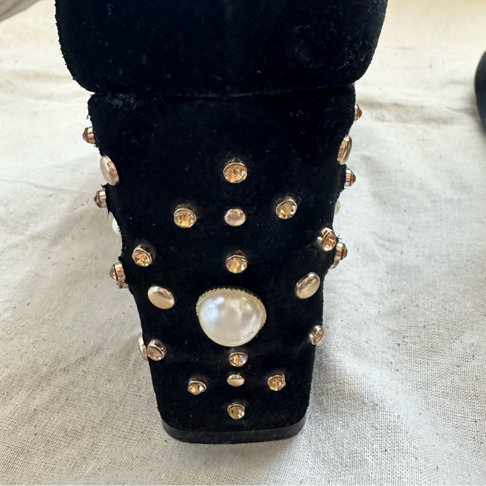 Black Velvet Pumps with Pearl & Gem Embellished - Picture 10 of 10